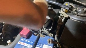 Замена Адсорбера в Митсубиши Лансер 10 / распилил адсорбер - что там внутри?!