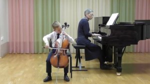 Бирюков Михаил, 6 лет, А.Вивальди,Концерт до мажор , 1 часть , для виолончели с оркестром