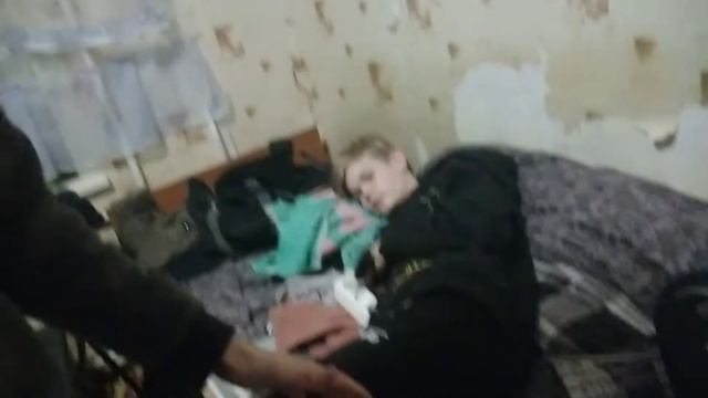 выселяют из общаги /приехал в школу барабанов/ кальмар в магазе/лохотрон смотреть онлайн