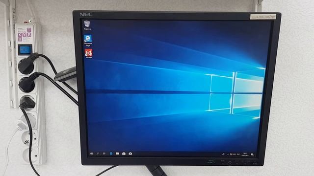 Intel Core i3 - 4130 / Память 8Gb / Intel HD / SSD 120Gb / HDD 320Gb / DVD-RW / ATX. смотреть онлайн