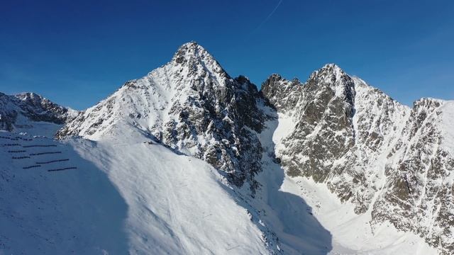 Ski Resort Tatranská Lomnica Vysoké Tatry - High Tatras Slovakia 4K смотреть онлайн