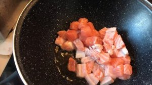 Паста с лососем и сливками. Простой и вкусный рецепт