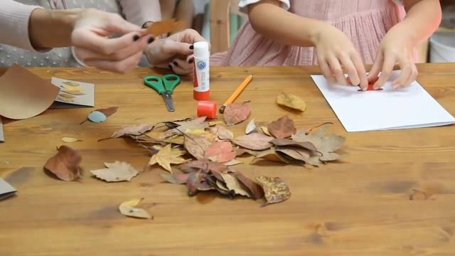 Осенняя открытка. Флористика для детей