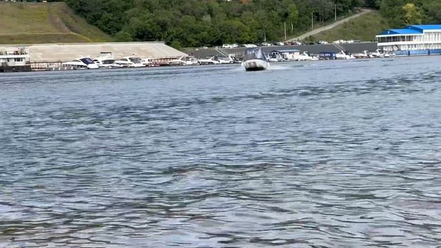 Finnstar 425 Yamaha 30 HWCS смотреть онлайн