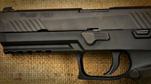 SIG Sauer P320 Обзор Модульного Бескуркового Пистолета от Guns-Review.com