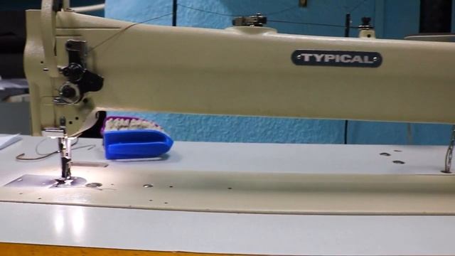 Как шьют автомобильные коврики /// Фабрика Ковриков смотреть онлайн