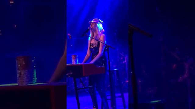 Out of the Blue - Debbie Gibson - The Body Remembers US Tour 05-06-2022 Indianapolis смотреть онлайн
