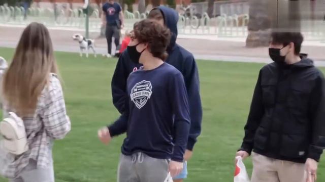 ХОЧУ ИЗМЕНИТЬ СВОЕМУ ПАРНЮ, ПОМОЖЕШЬ ?ПРАНК смотреть онлайн