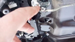 PRO Замок багажника Рено Дастер.