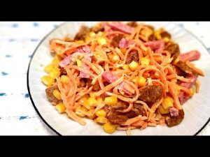 Вкуснейший Салат из корейской моркови с сухариками