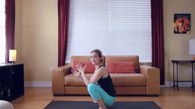 Bad Yogi How to: Yoga Squat (Beginner) смотреть онлайн