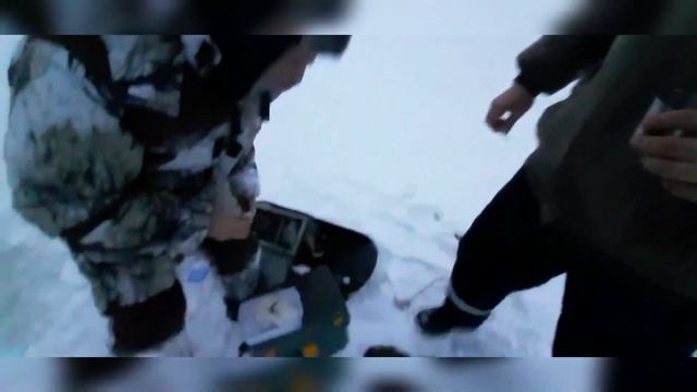 Зимняя рыбалка. Выезд второй. Шок! Порт Бронка! Такой рыбы мы ещё не ловили! смотреть онлайн
