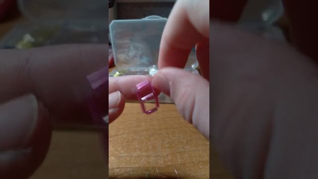 как сплести очень красивое кольцо с стекляруса. смотреть онлайн
