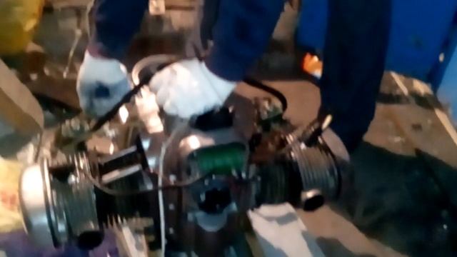 Мотор от мотоцикла смотреть онлайн