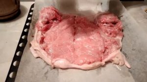 РУЛЕТ ИЗ КУРИЦЫ С ГРИБАМИ