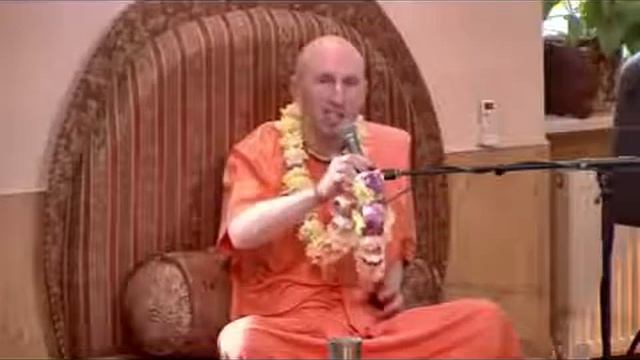 Адхокшаджа дас – Лекция на Нарасимха Чатурдаши и презентация СВД, 9.05.2016 смотреть онлайн