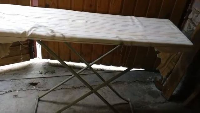 Складной столик из старой гладильной доски смотреть онлайн