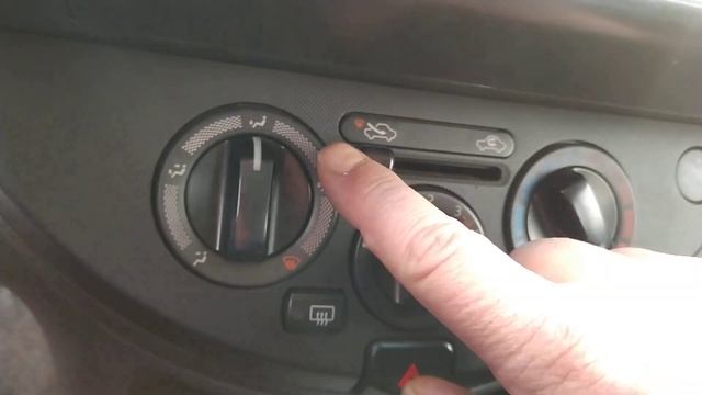 температура радиатора печки в Ниссан ноуте смотреть онлайн