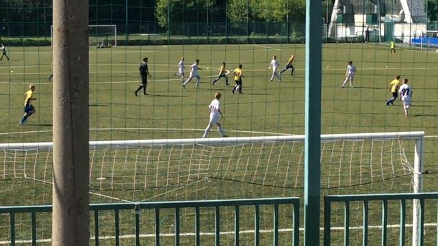 01.06.2016 Москвич (2005 г.р.) - Воробьевы горы - 7-2 (1-й тайм) смотреть онлайн
