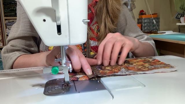 Лоскутный эфир №342. Лоскутная сумка-карман для мобильника. Для начинающих и опытных лоскутниц. смотреть онлайн