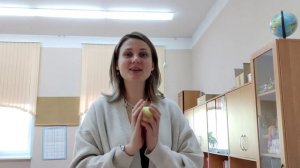 Упражнения с теннисным мячиком, актерский тренинг?