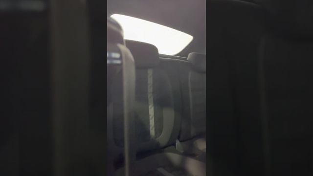 VOLKSWAGEN BEETLE CABRIO смотреть онлайн