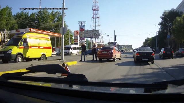 перевертыш у автовокзала. смотреть онлайн