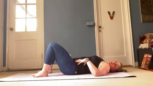 Specialty Class: Pilates with Michelle смотреть онлайн
