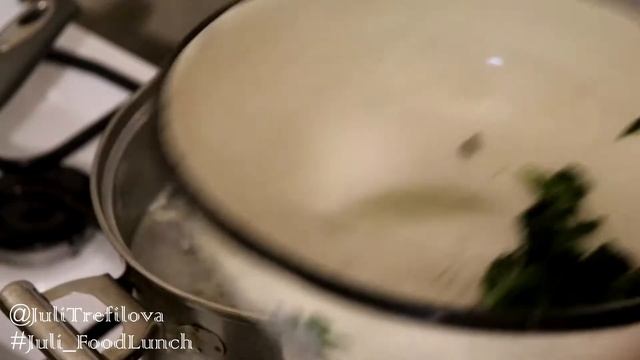 КРАПИВНЫЙ СУП | Весенний суп из крапивы | МАМИНЫ РЕЦЕПТЫ | Nettle Soup |#Juli_FoodLunch смотреть онлайн