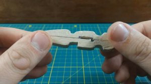 Как сделать простой спичкострел / зубачисткострел