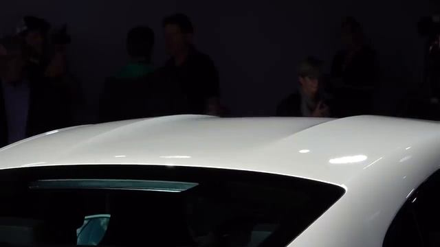 Porsche Taycan EV Fully Revealed To Take On Tesla! смотреть онлайн