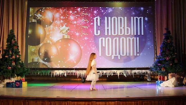 Кротова Марина "Серебристые снежинки", класс "Сольное пение", преп. Секисова М.Р. смотреть онлайн