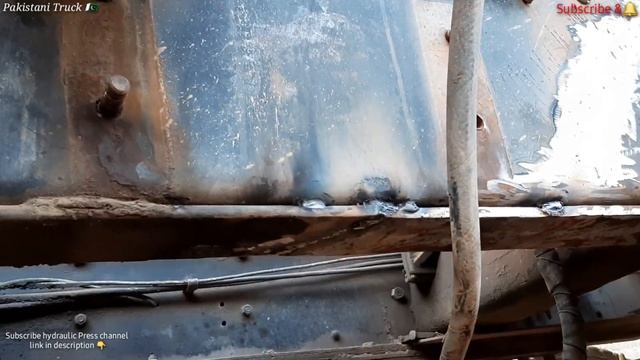 How to repair a broken Chassis of hino tipper Truck смотреть онлайн