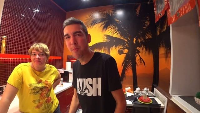 ОБЗОР НА ДОСТАВКУ СУШИСЕТ | РОЛЛЫ УШЛИ НА ВТОРОЙ ПЛАН смотреть онлайн