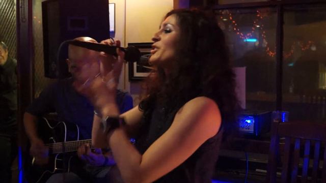 No Te Dejo Ir - Houda Idrissi @ City Tap - (Original) смотреть онлайн