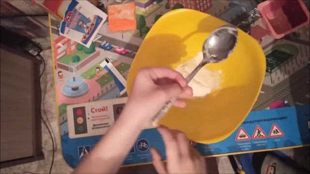 Кинетический песок своими руками Проверяем рецепт из интернета.mp4 смотреть онлайн