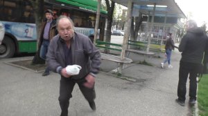 Майкоп. #4. Бешенный старик при поддержке толпы бородатых потерял берега и трусливо сбежал