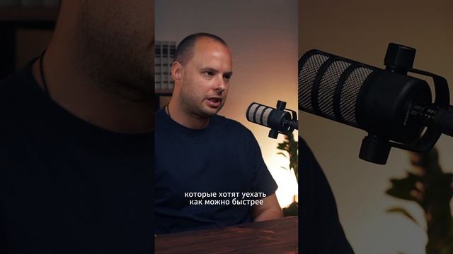 Сколько стран можно посетить с гражданством ??Румынии и кому подходит эта услуга?