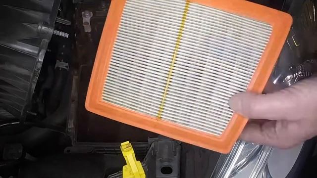 How to Replace the air filter on the Ford Fiesta 2008 to 2012 смотреть онлайн