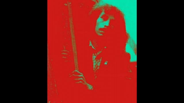 песня "Один в темноте" - исп. группа "Кризис", 1988 смотреть онлайн