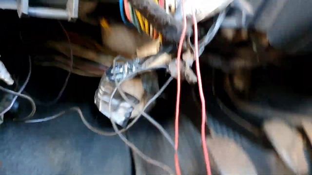 Fiat siena Não liga, teste da bomba de combustível. смотреть онлайн