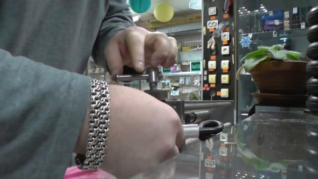 Попытка максимально глубоко прожать эспандер Beef Builder Zevs смотреть онлайн