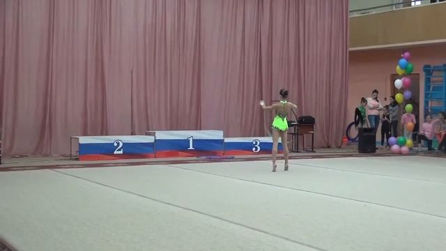 Камалетдинова Екатерина, 2003, Екатеринбург, обруч, Юные Грации, Ижевск, 14 12 2014 смотреть онлайн