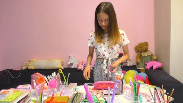 УБОРКА в Шкафчике с КАНЦЕЛЯРИЕЙ? Расхламление и Порядок на Полочках+ Честный Обзор смотреть онлайн