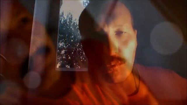 Я купил пылесос с аквафильтром VITEK VT-1834 BK смотреть онлайн