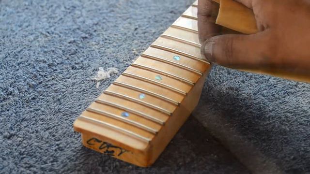 Pintura Tagima Telecaster T-505 Sunburst смотреть онлайн