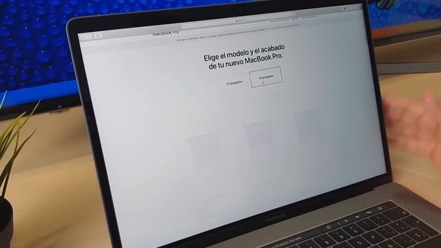 EL MACBOOK MÁS PRO y CARO DE TODOS!! el motivo para comprarlo смотреть онлайн