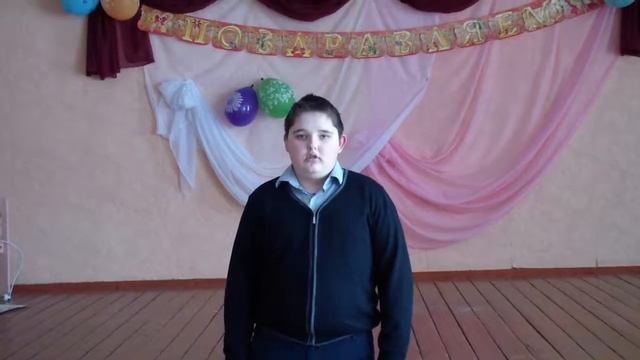 Страна читающая. Михаил Ненаживин читает басню И.А.Крылова "Свинья под дубом" смотреть онлайн