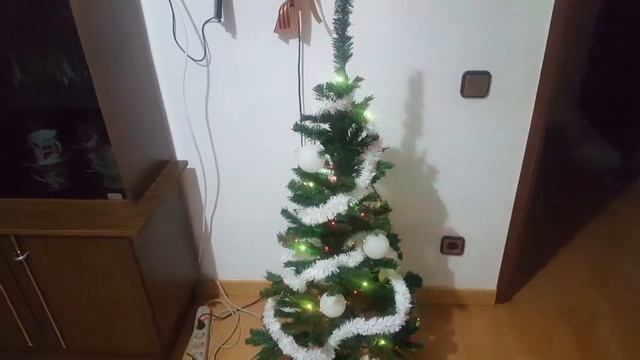 Готовимся к Новому году. Украшаем дом. смотреть онлайн