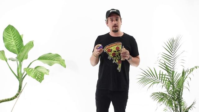 How to Lunar Flip - Kendama Trick Tutorial - Sweets Kendamas смотреть онлайн